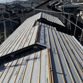 名古屋市で屋根工事カバー工法なら有限会社塗政へ